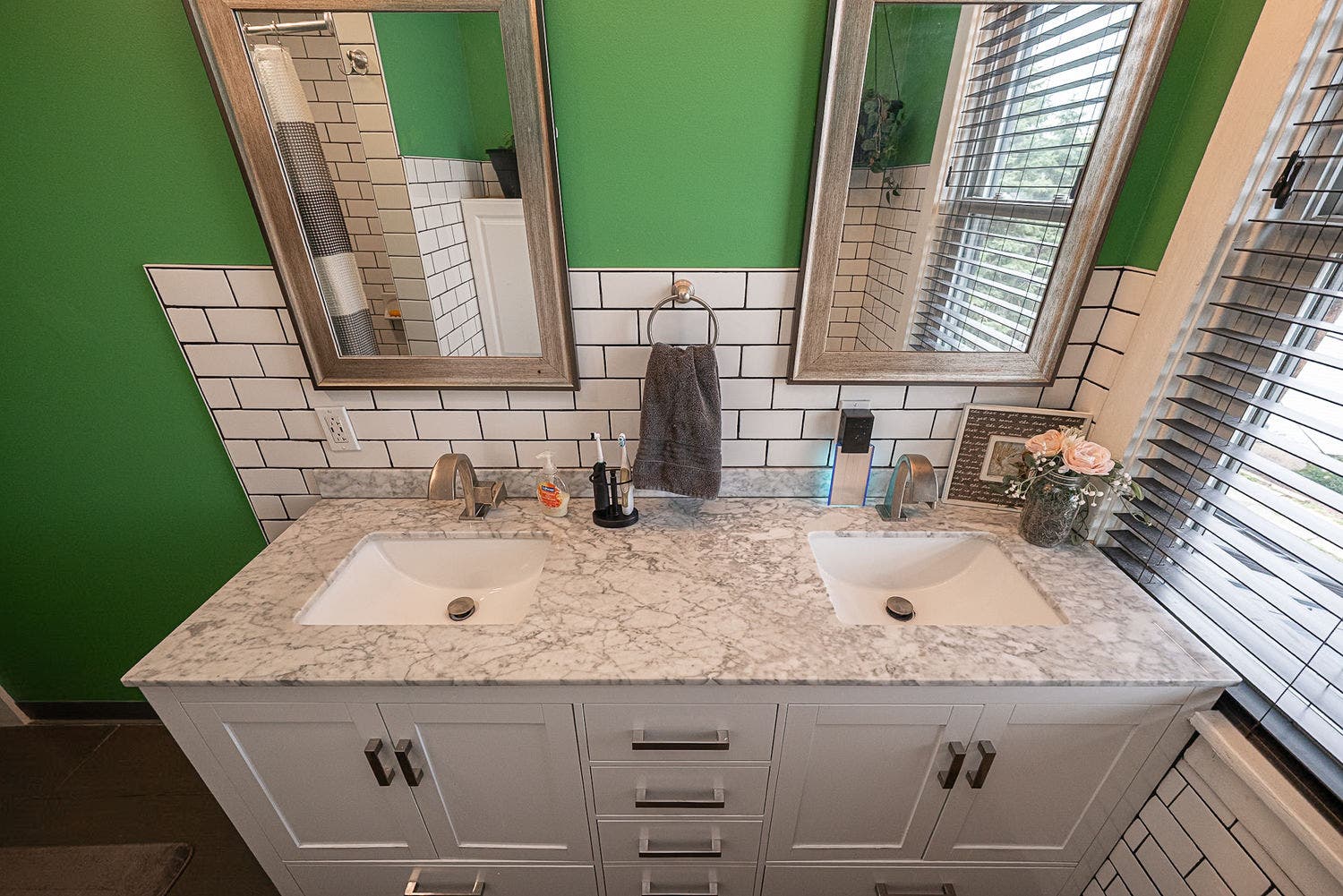 952 Herron Avenue, Pittsburgh, PA 15219 952 Herron Avenue, Pittsburgh, PA 15219