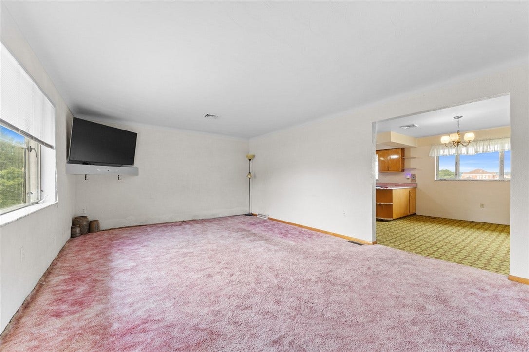 1522 Oak St, Greensburg, PA 15601