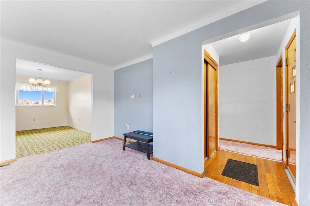 1522 Oak St, Greensburg, PA 15601