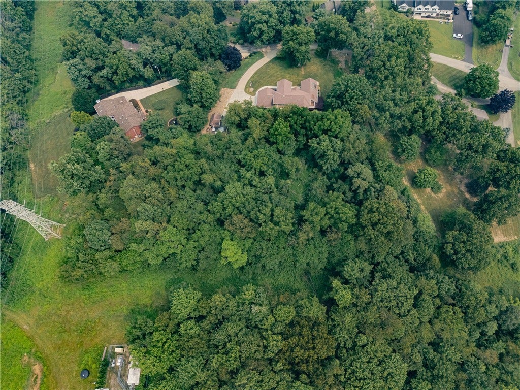 9A1A Farmington Pl, Greensburg, PA 15601