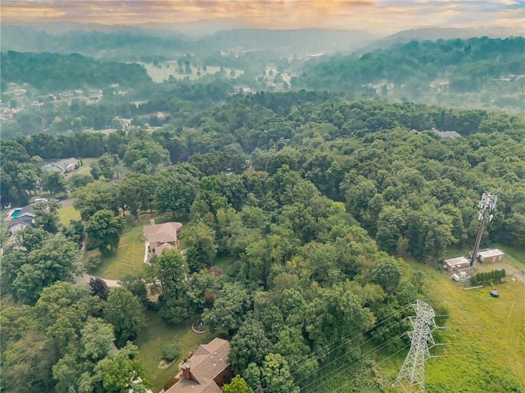 9A1A Farmington Pl, Greensburg, PA 15601