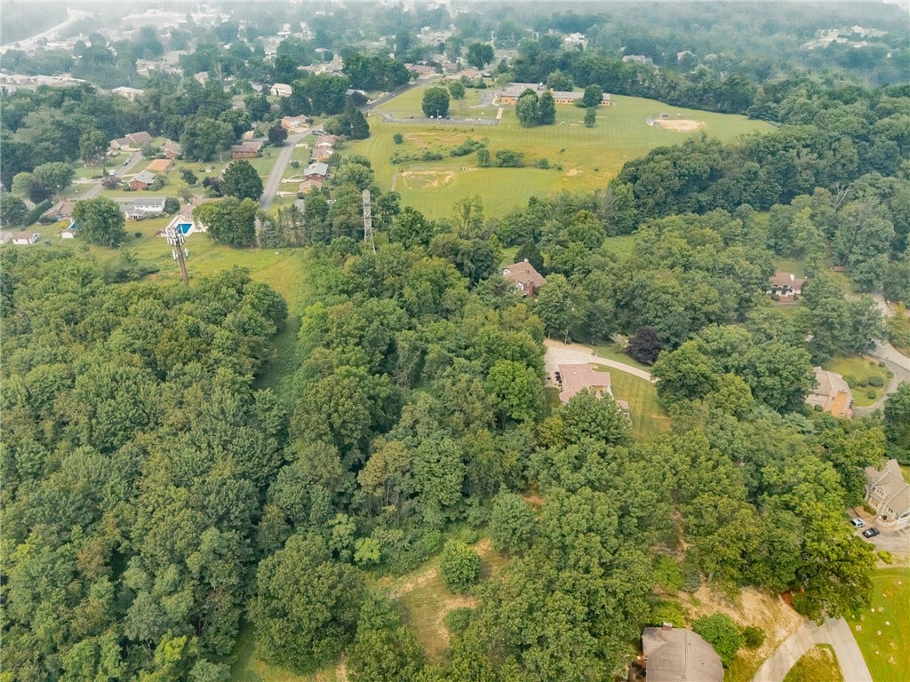 9A1A Farmington Pl, Greensburg, PA 15601
