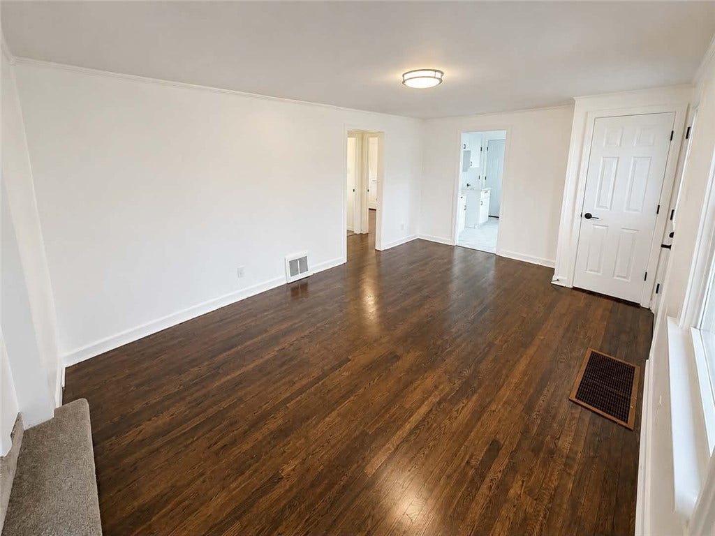11384 James Street, North Huntingdon, PA 15642