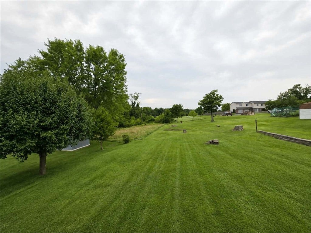11384 James Street, North Huntingdon, PA 15642