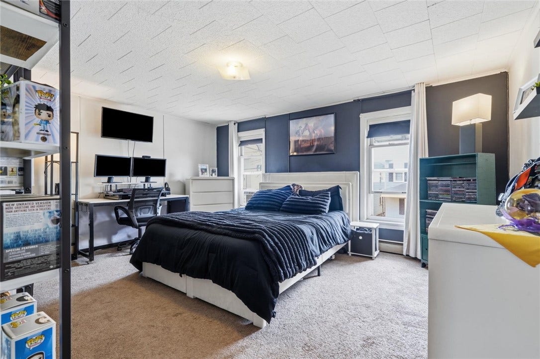 Spacious Bedroom