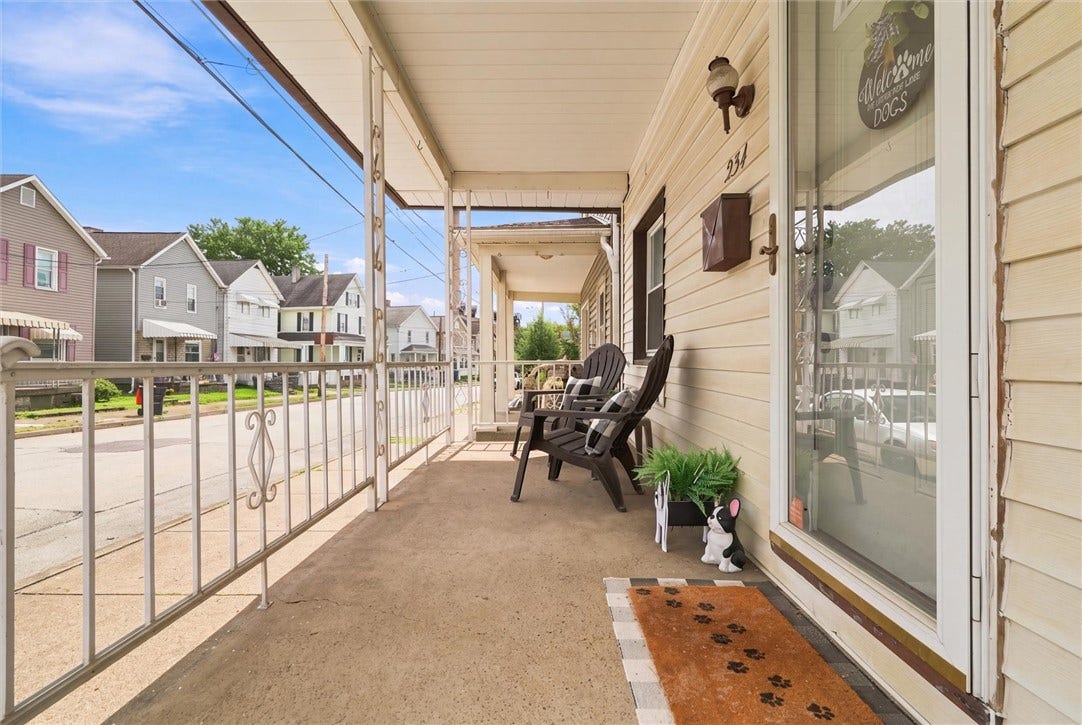 Covered Front Porch