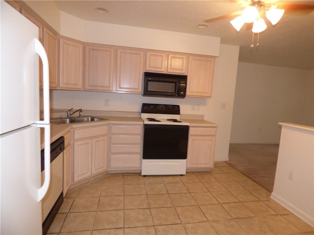 317 Allandale Dr, Bethel Park, PA 15102