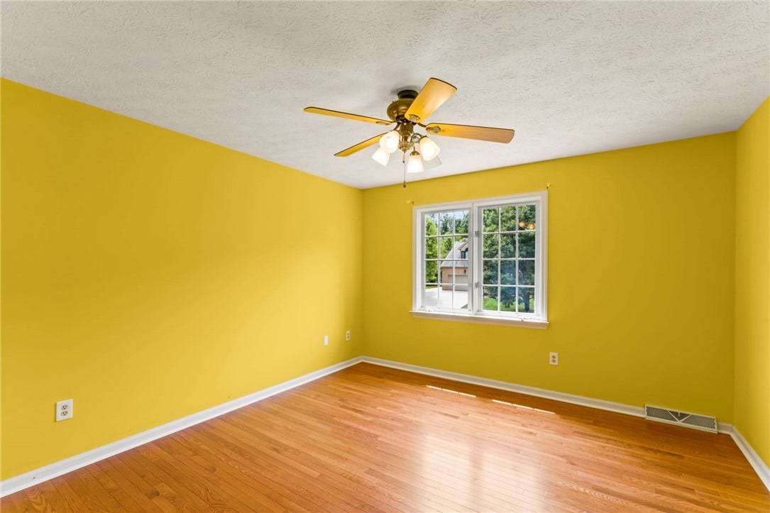 5517 Saddlebrook Drive, Bethel Park, PA 15102