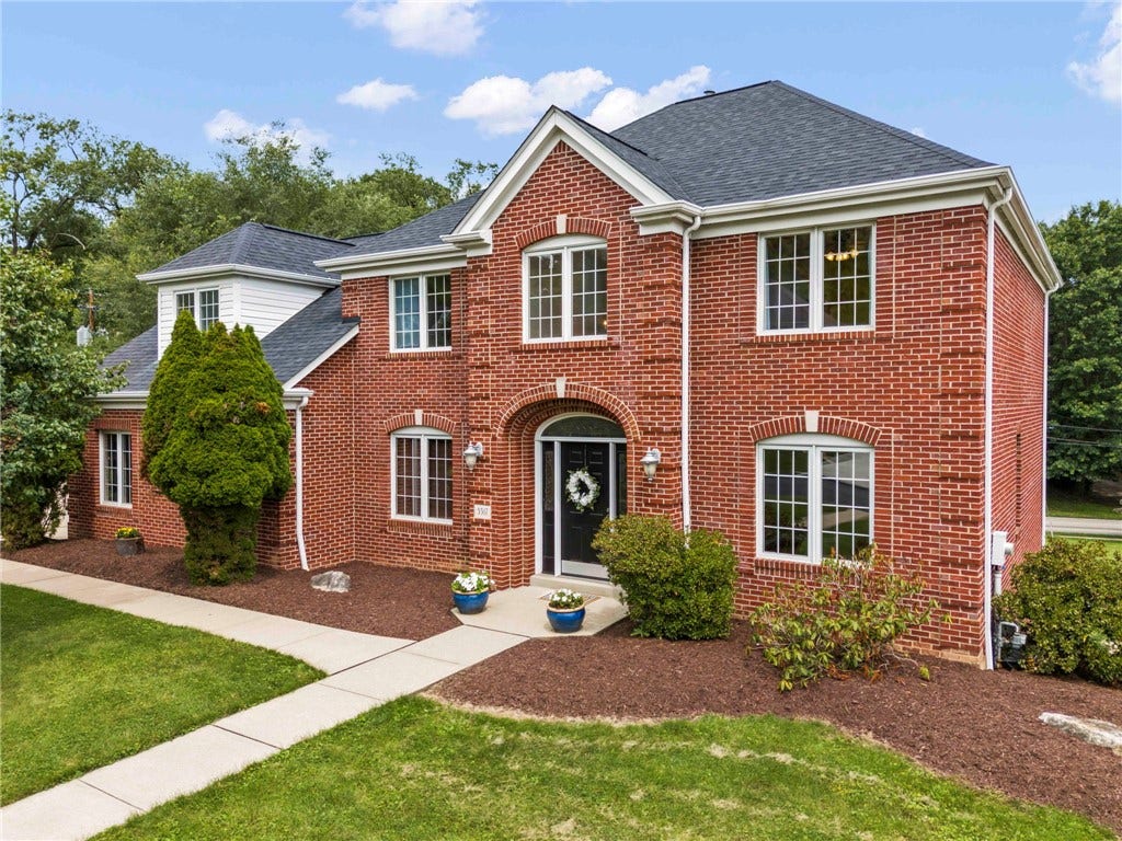 5517 Saddlebrook Drive, Bethel Park, PA 15102