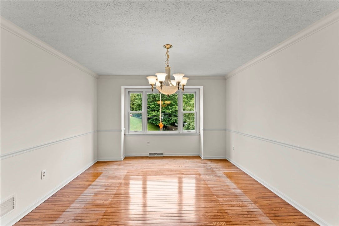 5517 Saddlebrook Drive, Bethel Park, PA 15102