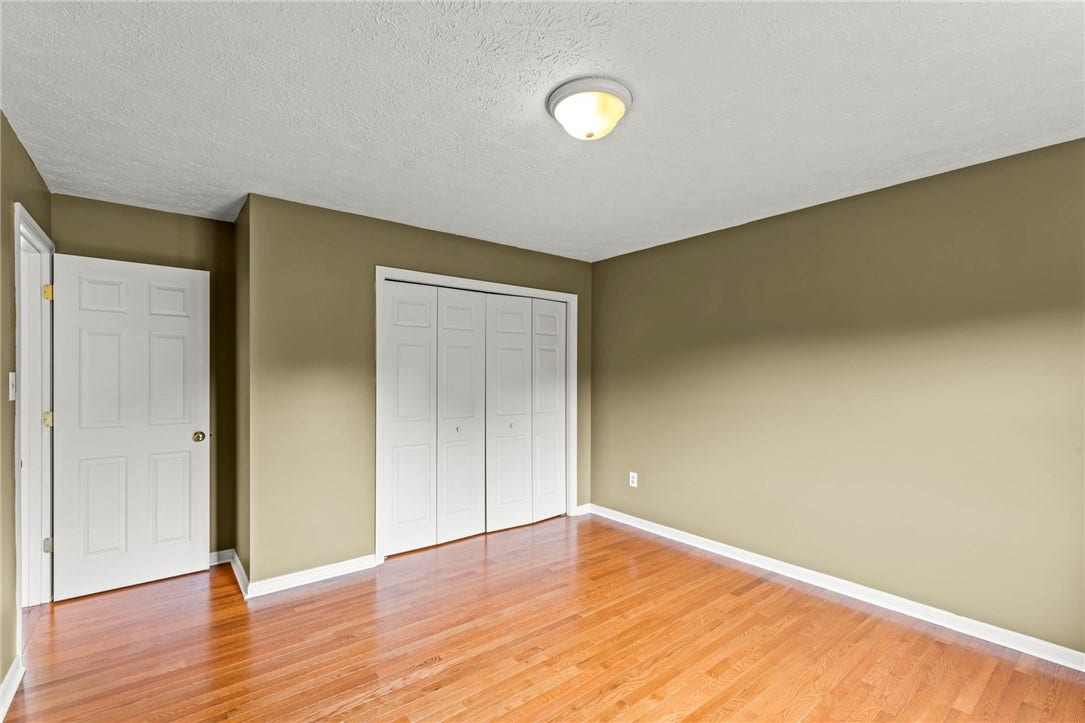 5517 Saddlebrook Drive, Bethel Park, PA 15102