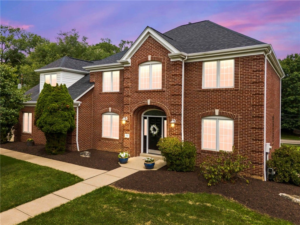 5517 Saddlebrook Drive, Bethel Park, PA 15102