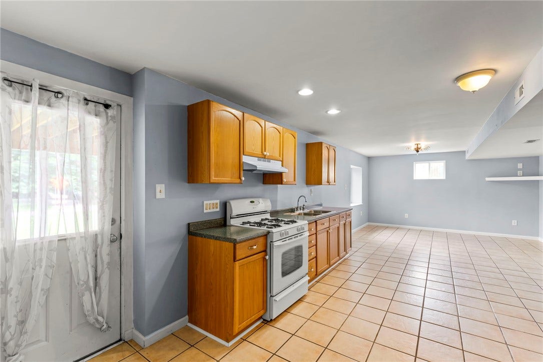 5517 Saddlebrook Drive, Bethel Park, PA 15102