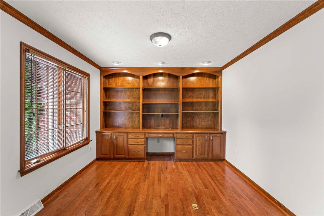 5517 Saddlebrook Drive, Bethel Park, PA 15102