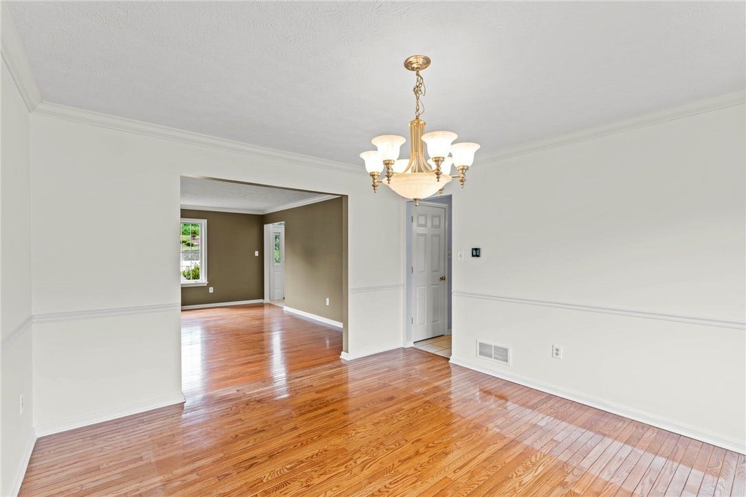 5517 Saddlebrook Drive, Bethel Park, PA 15102