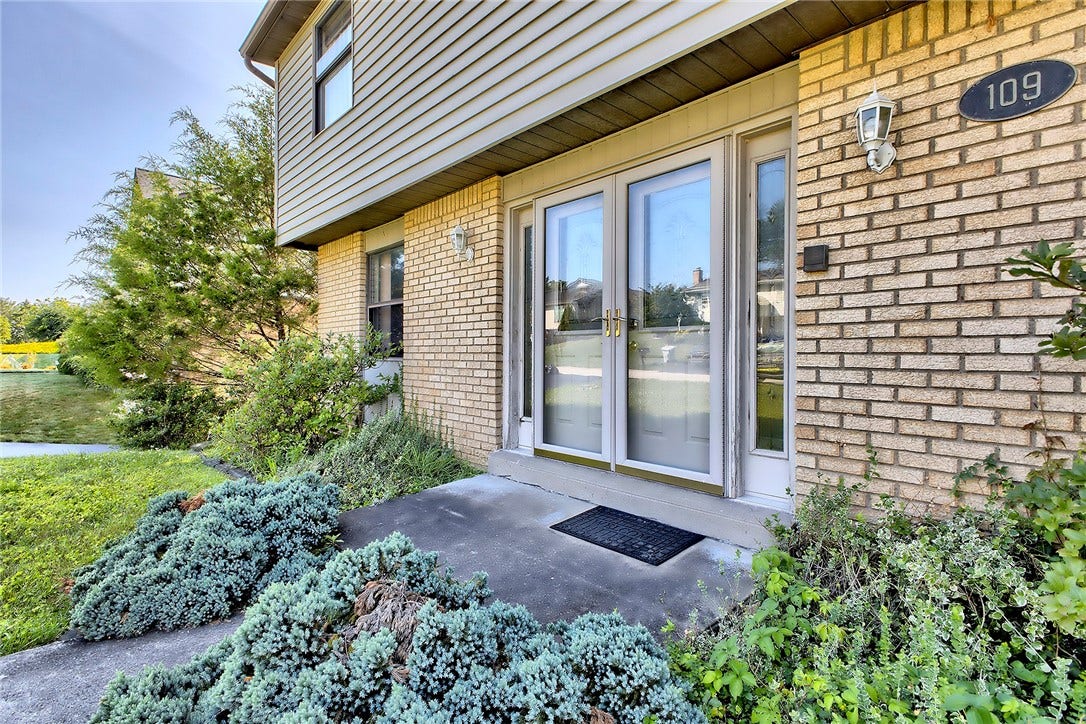 109 Bryan Drive, Greensburg, PA 15601
