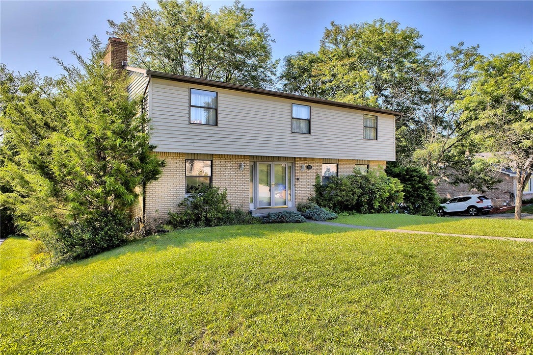 109 Bryan Drive, Greensburg, PA 15601