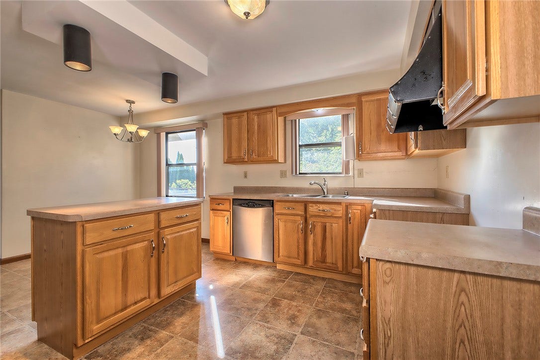 109 Bryan Drive, Greensburg, PA 15601