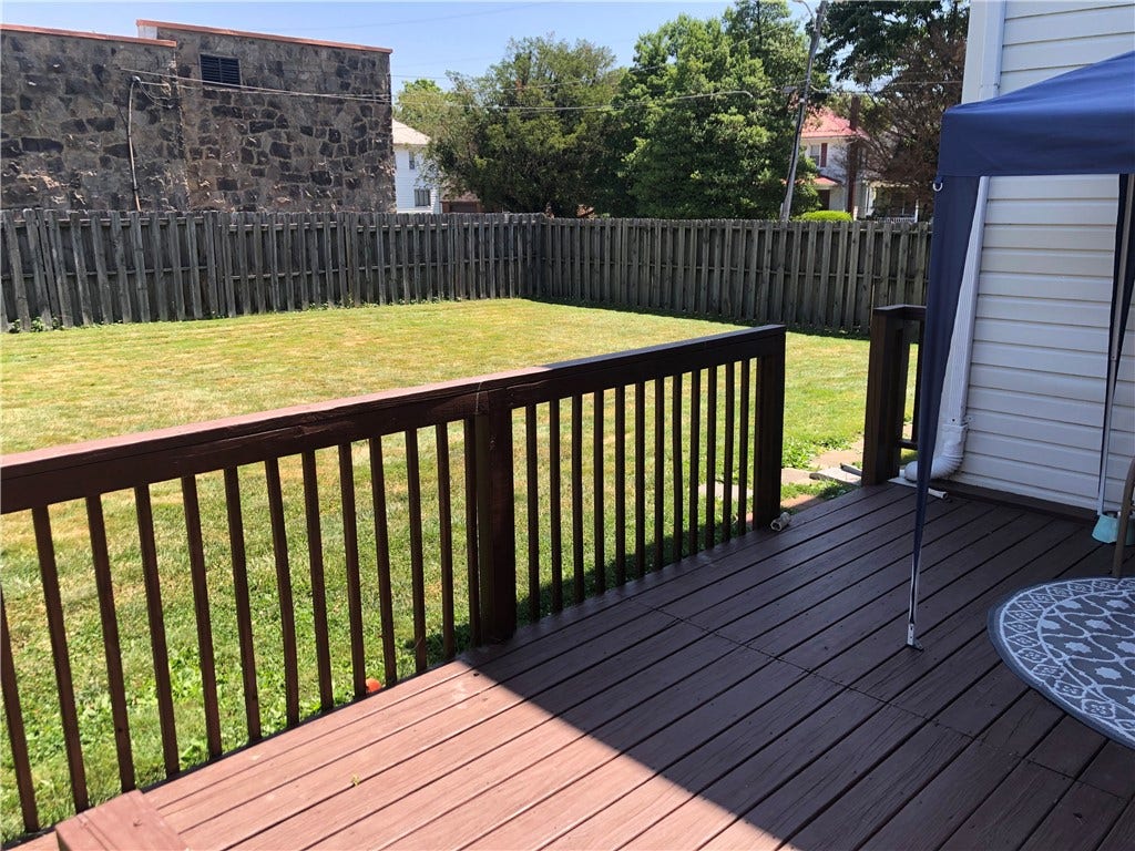 15 KENSINGTON CIRCLE, Uniontown, PA 15401
