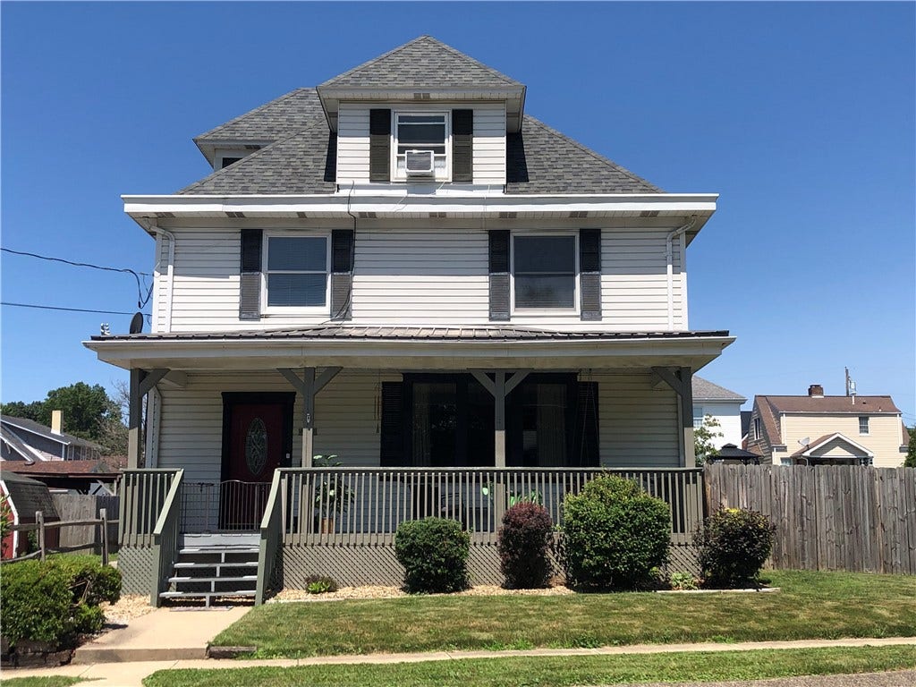 15 KENSINGTON CIRCLE, Uniontown, PA 15401