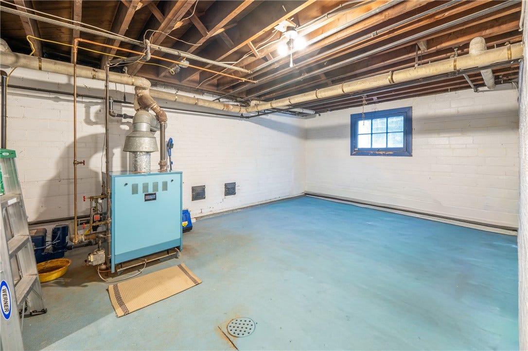 732 Spring St, Latrobe, PA 15650 732 Spring St, Latrobe, PA 15650