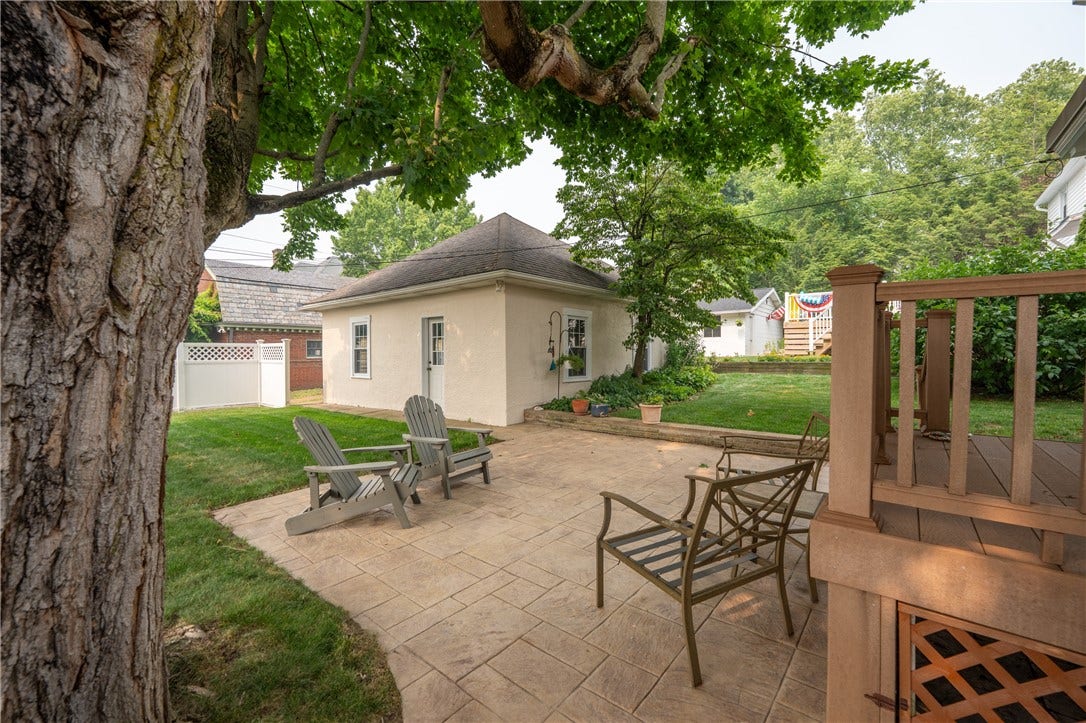 732 Spring St, Latrobe, PA 15650