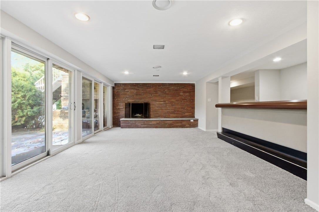 2072 Outlook Drive, Pittsburgh, PA 15241 The walkout lower level is covered with brand-new carpet and expands the home's living space with endless possibilities for entertaining.