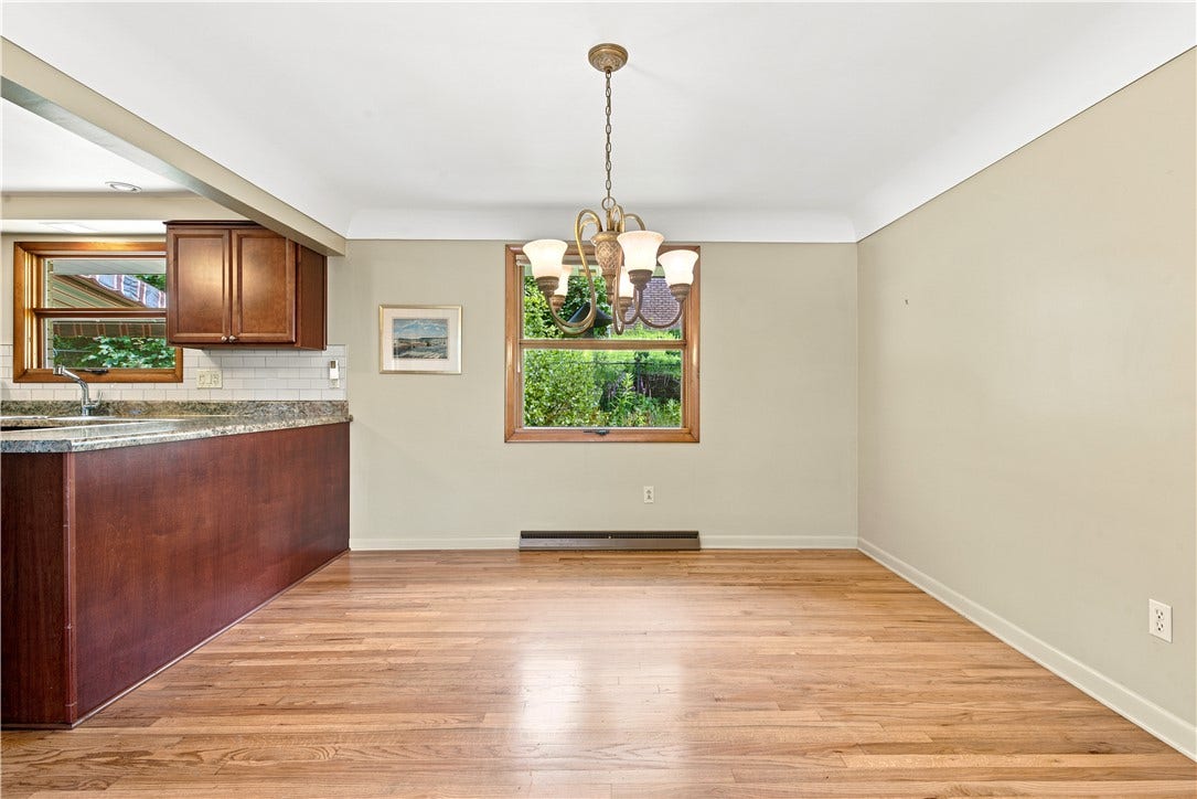 708 Florida Ave, Jeannette, PA 15644