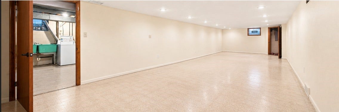 708 Florida Ave, Jeannette, PA 15644
