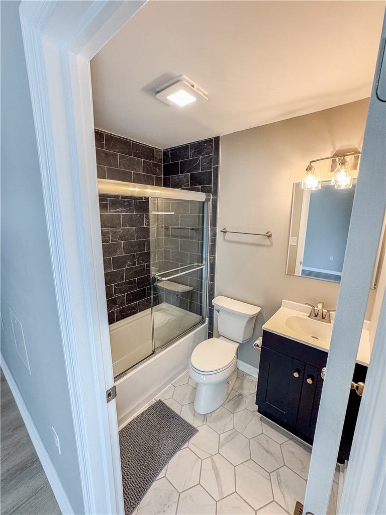 Newly renovated primary bath