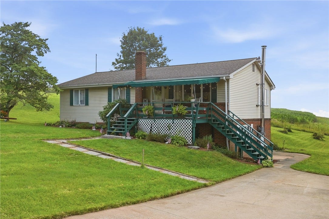 149 Bell Memorial Church Rd, Latrobe, PA 15650