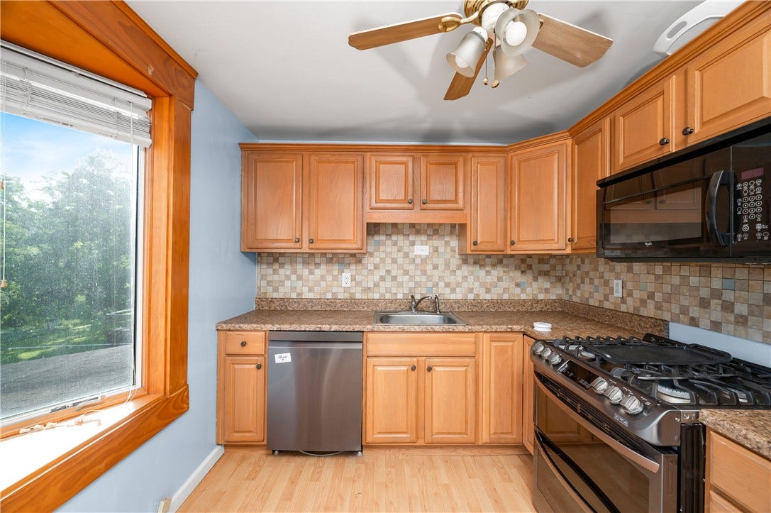 561 Anderson Ave, Pittsburgh, PA 15239 561 Anderson Ave, Pittsburgh, PA 15239
