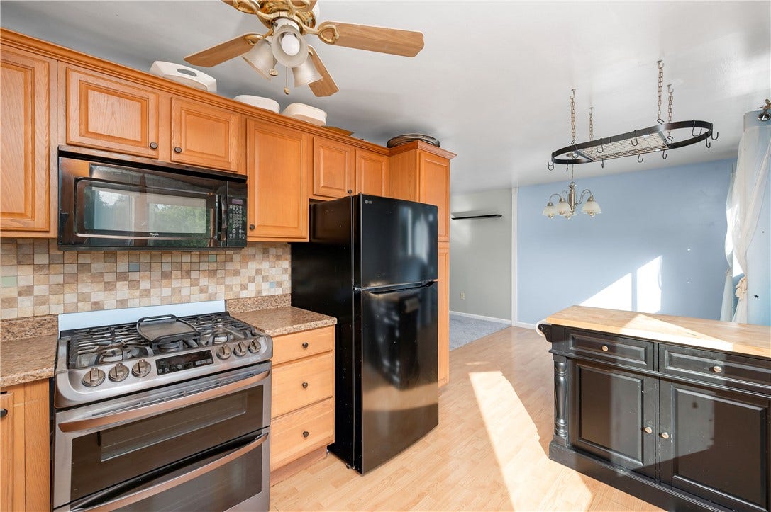 561 Anderson Ave, Pittsburgh, PA 15239 561 Anderson Ave, Pittsburgh, PA 15239