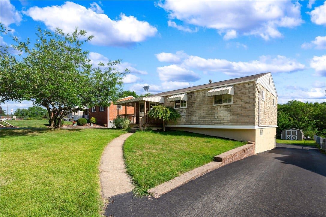 561 Anderson Ave, Pittsburgh, PA 15239 561 Anderson Ave, Pittsburgh, PA 15239