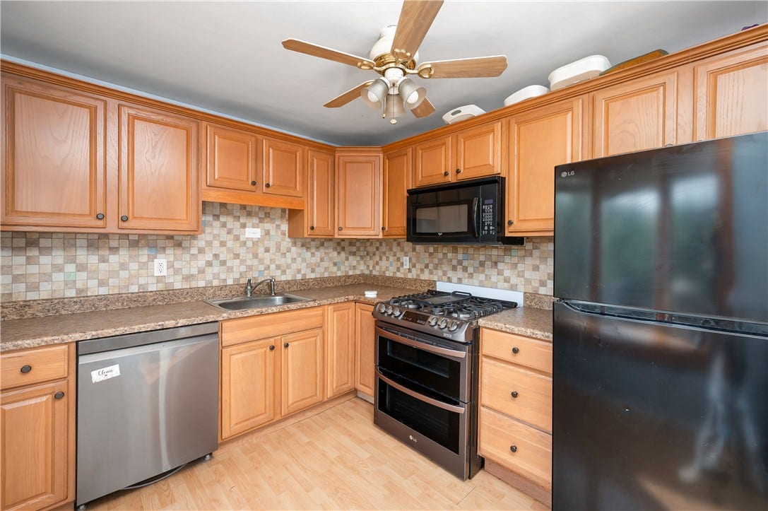 561 Anderson Ave, Pittsburgh, PA 15239 561 Anderson Ave, Pittsburgh, PA 15239