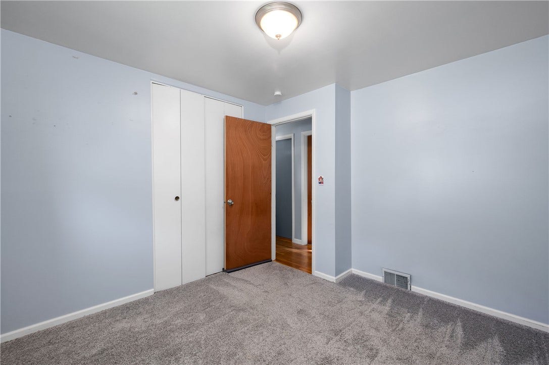 561 Anderson Ave, Pittsburgh, PA 15239 561 Anderson Ave, Pittsburgh, PA 15239