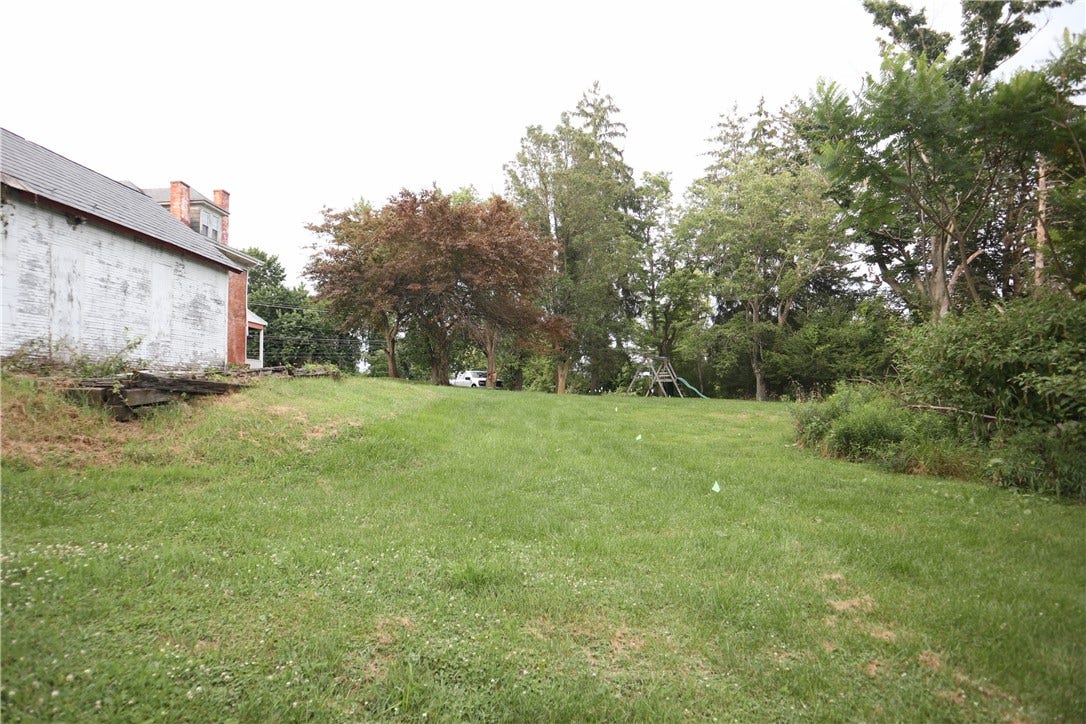 847 Old National Pike, Brownsville, PA 15417