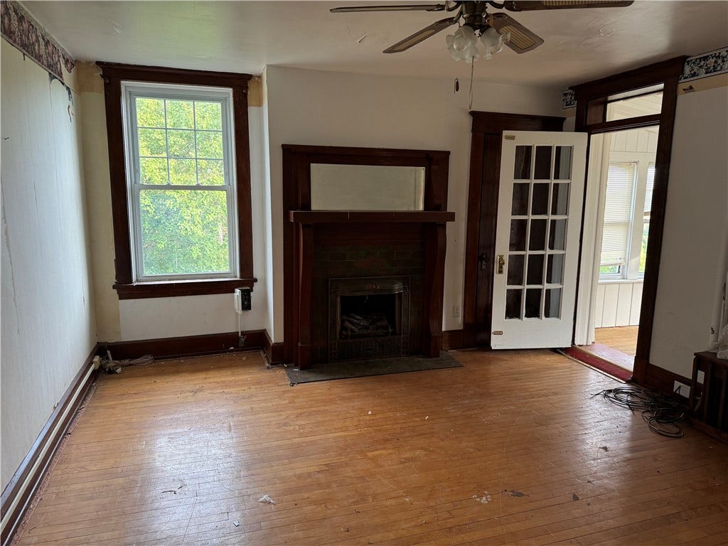 847 Old National Pike, Brownsville, PA 15417