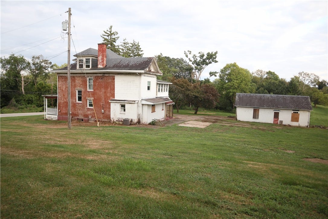 847 Old National Pike, Brownsville, PA 15417