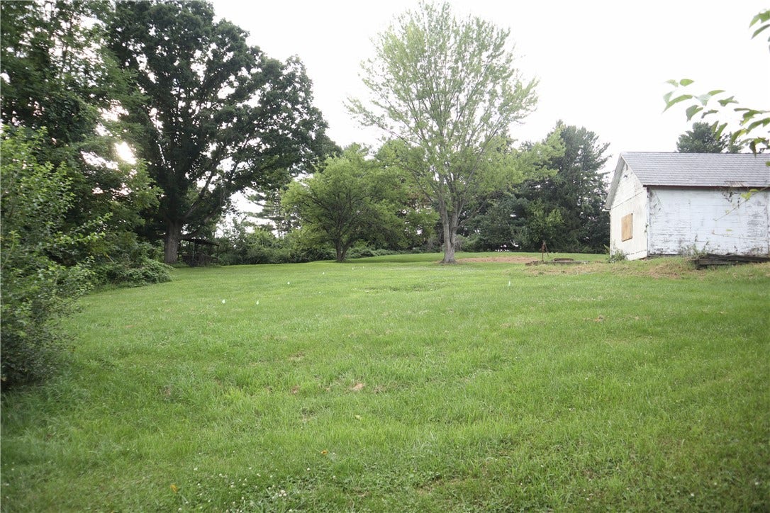 847 Old National Pike, Brownsville, PA 15417