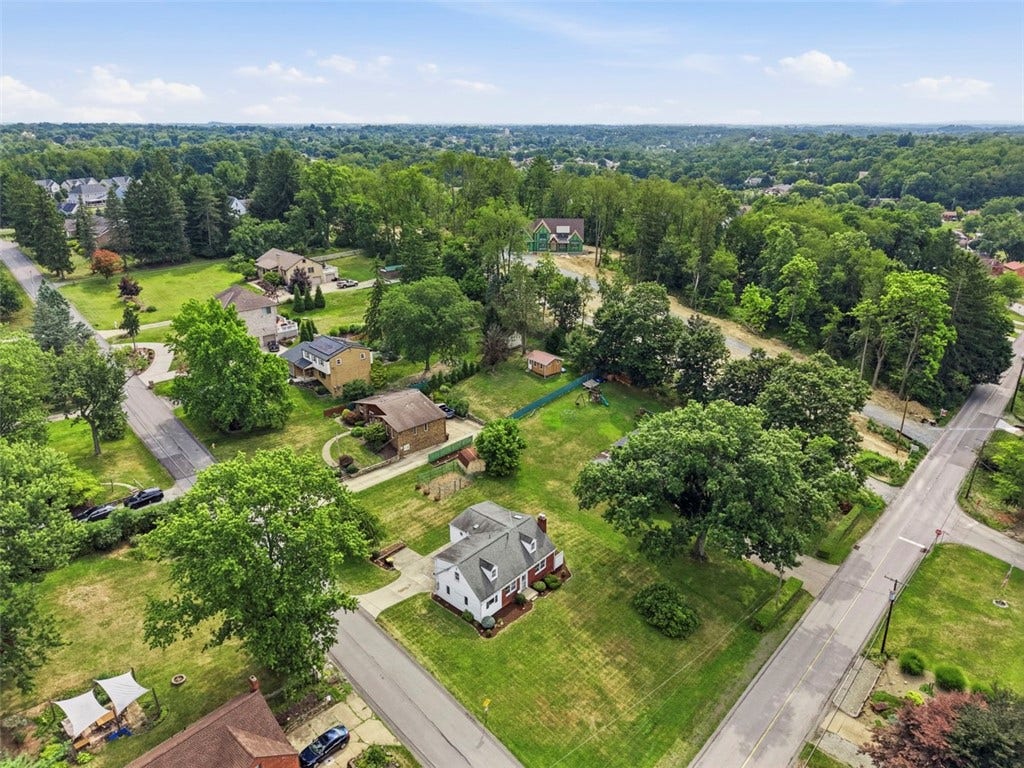 251 Horning Rd, Bethel Park, PA 15102