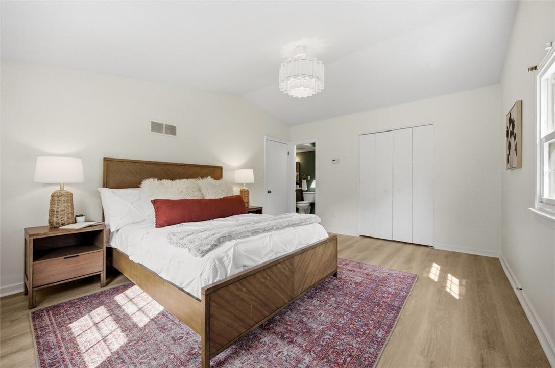 Primary suite