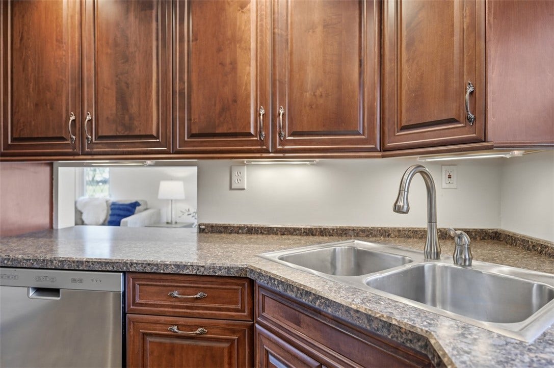 251 Horning Rd, Bethel Park, PA 15102