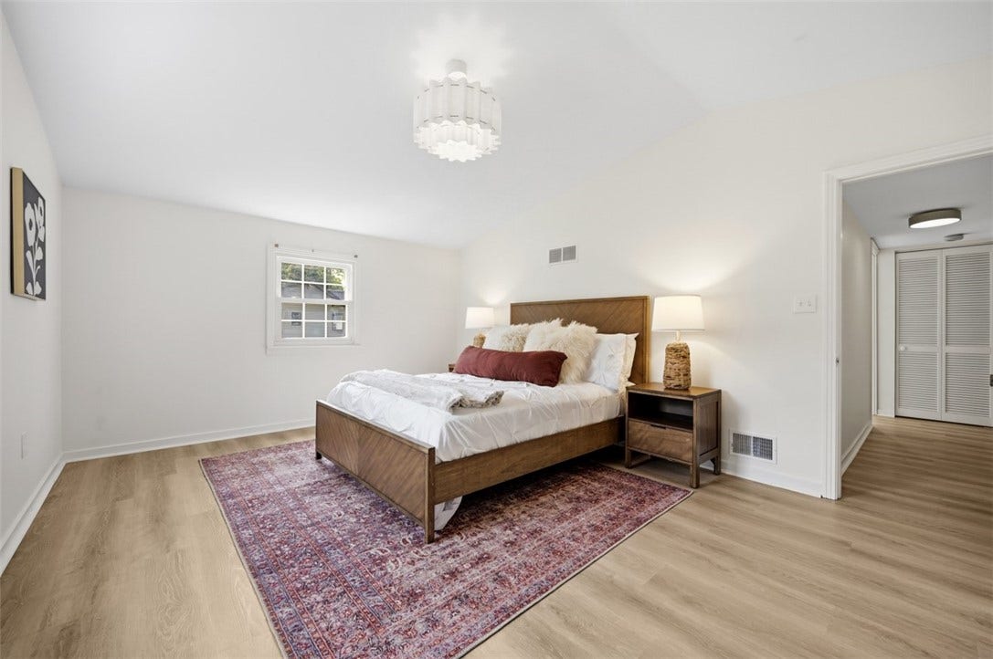 251 Horning Rd, Bethel Park, PA 15102