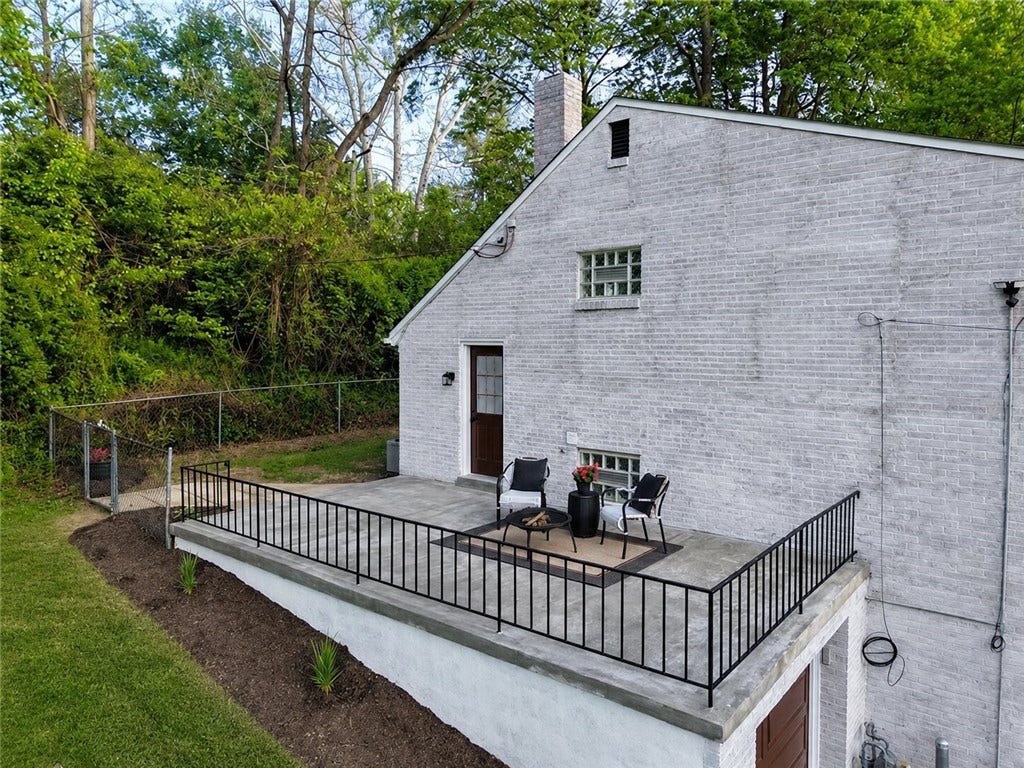 2661 Old Washington Road, Pittsburgh, PA 15241 2661 Old Washington Road, Pittsburgh, PA 15241