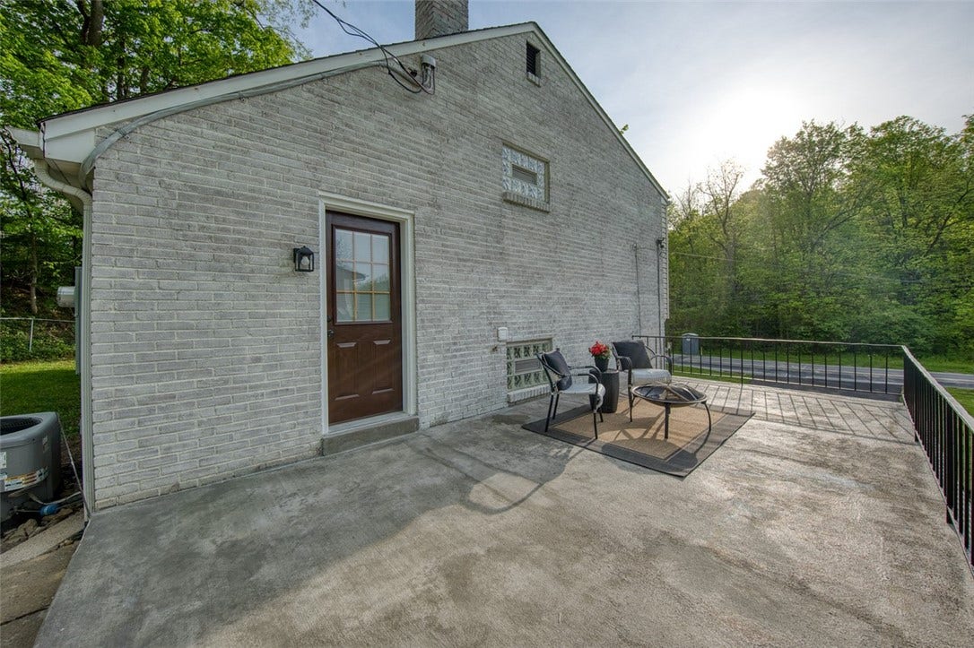 2661 Old Washington Road, Pittsburgh, PA 15241 2661 Old Washington Road, Pittsburgh, PA 15241
