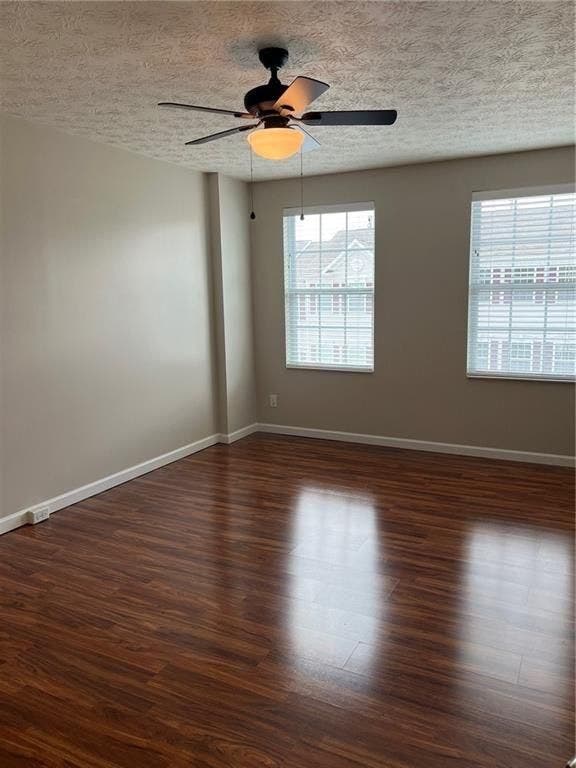 102 Alderwood Dr, Greensburg, PA 15601