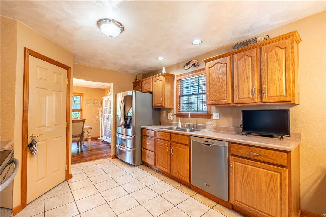 1519 Jennifer Court, Irwin, PA 15642