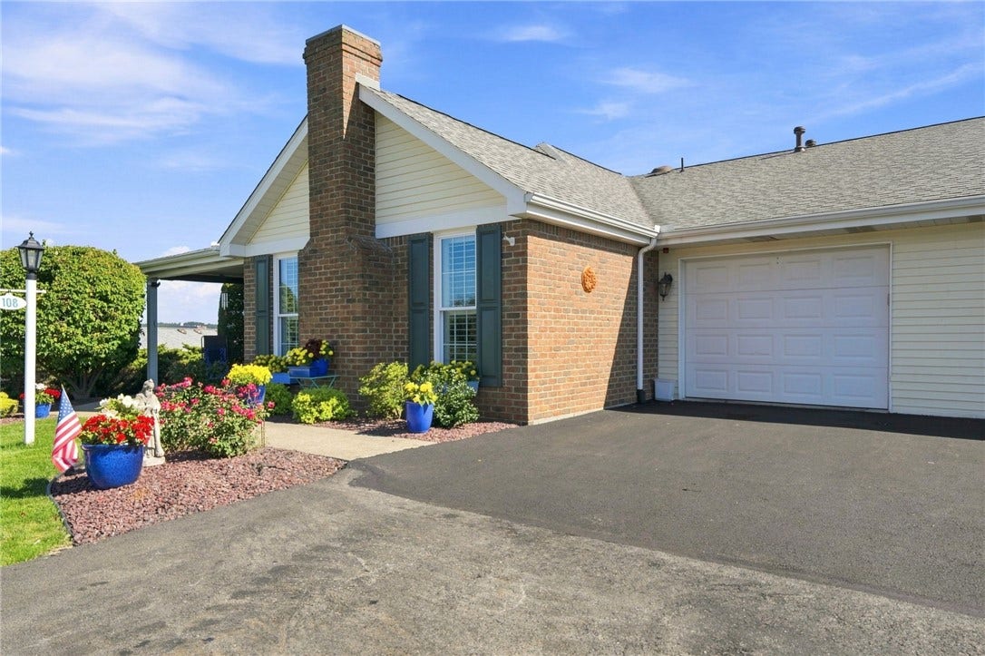 108 Overview Drive, Greensburg, PA 15601
