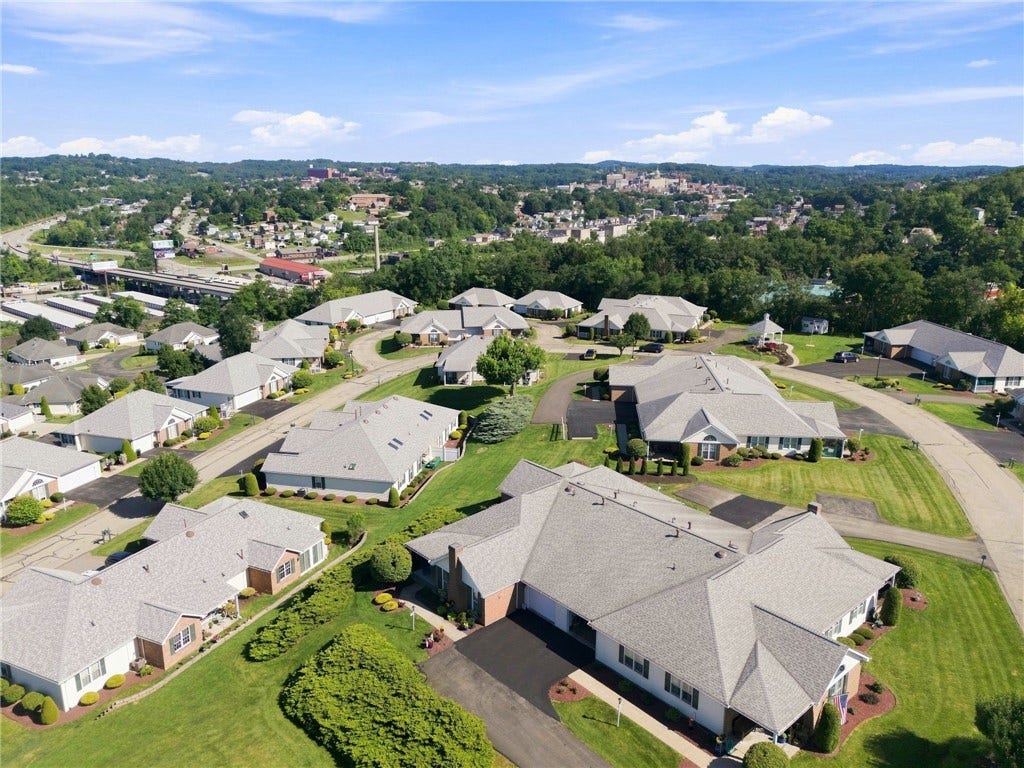 108 Overview Drive, Greensburg, PA 15601